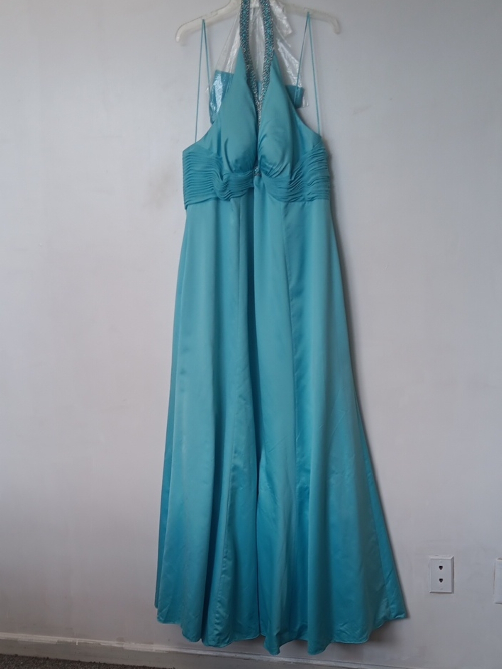 Elegant Aqua Blue Halter Evening Dress